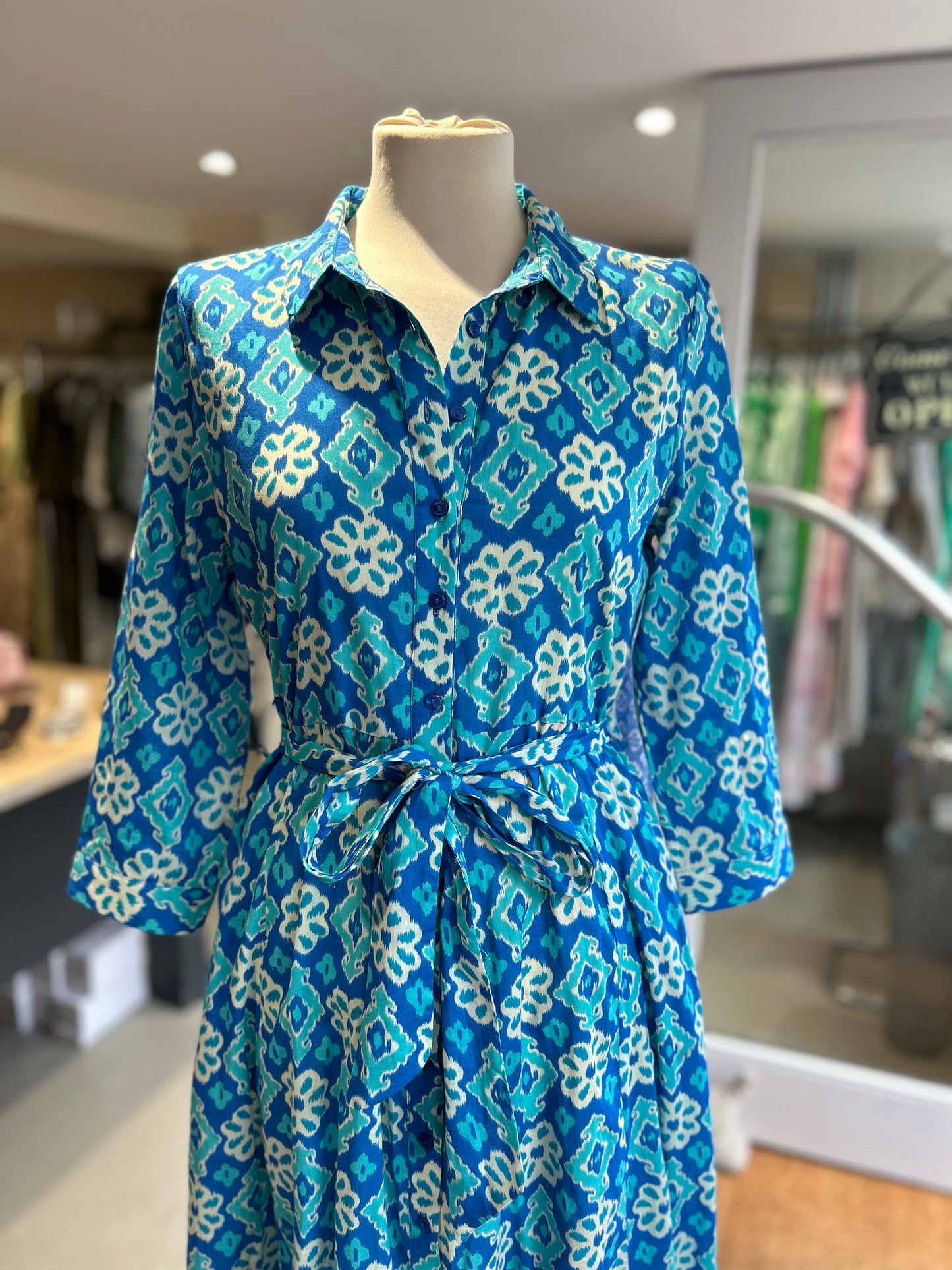 Mid-Sleeve Button Down Patterned Shirtdress - Turquoise & Sky Blue
