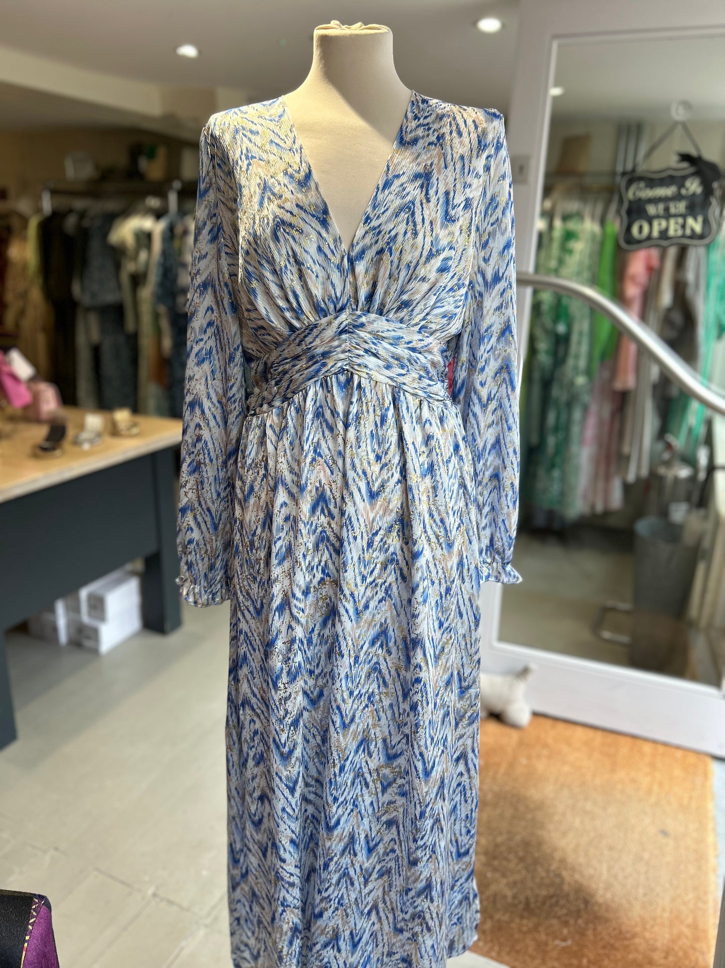 Bohemian Inspired Long-Sleeve V Neck Dress - Blue & Gold