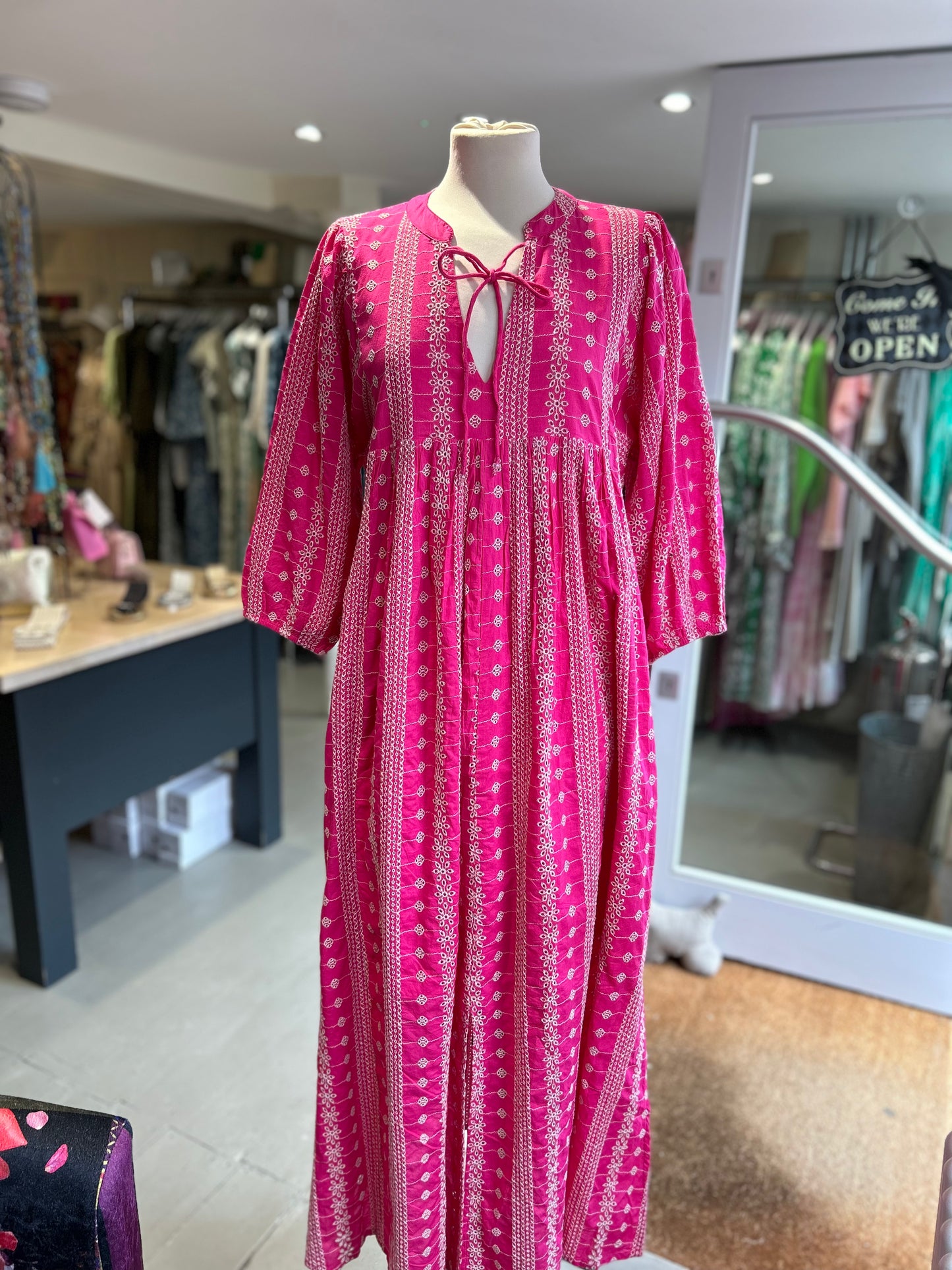 Mid-Sleeve Embroidery Anglaise Maxi Dress - Pink & White
