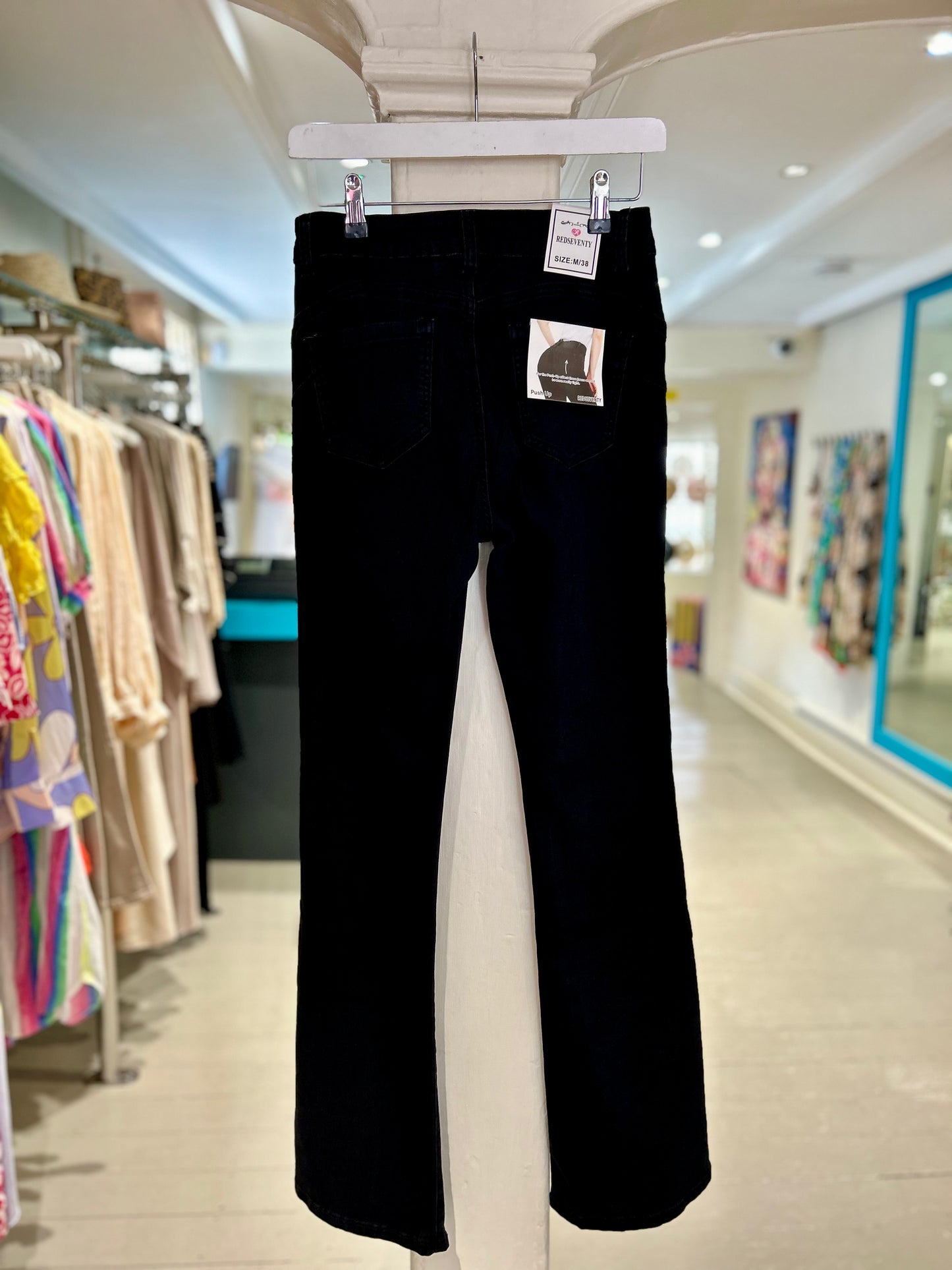 High Waisted Flared Jeans - Black